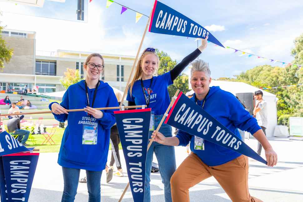 o_connect_week_campus_tours.jpg